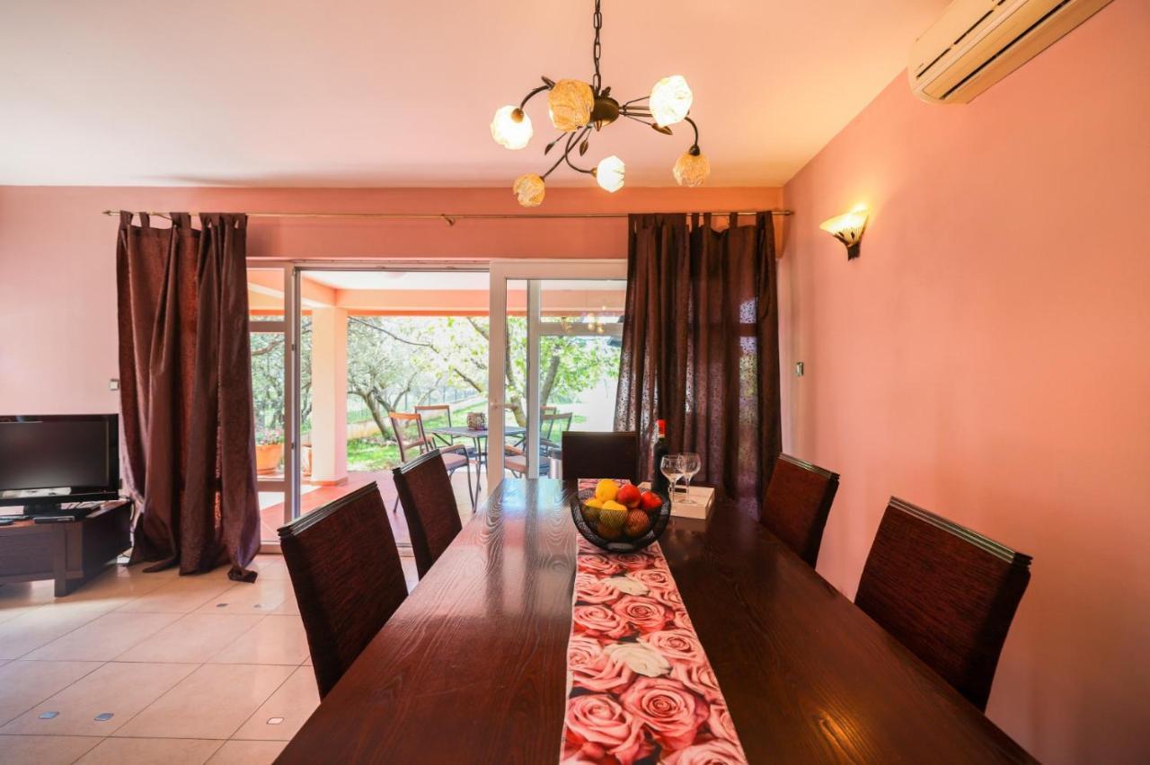 Holiday Home Cvita Sukošan Εξωτερικό φωτογραφία