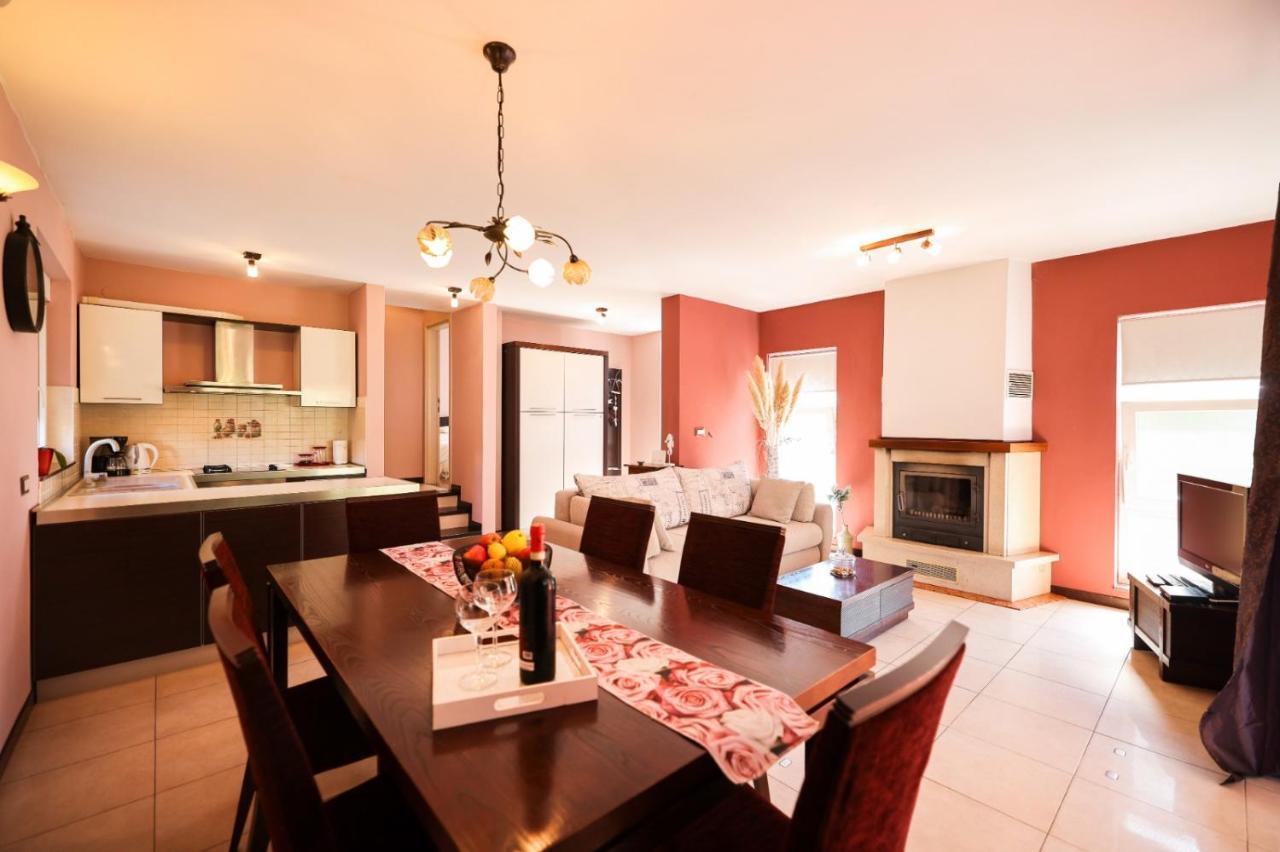 Holiday Home Cvita Sukošan Εξωτερικό φωτογραφία